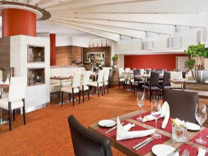 Sheraton Airport 4* Düsseldorf